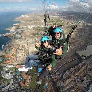 Tandem paragliding Costa Adeje fölött, ingyenes szállodai felvétellel